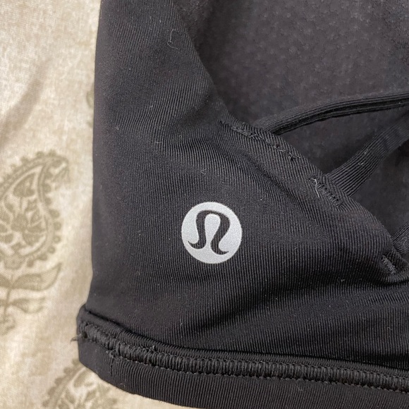 Lululemon sports bra - Picture 2 of 4